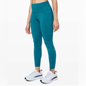 Lululemon fast and free tight reflective size 4